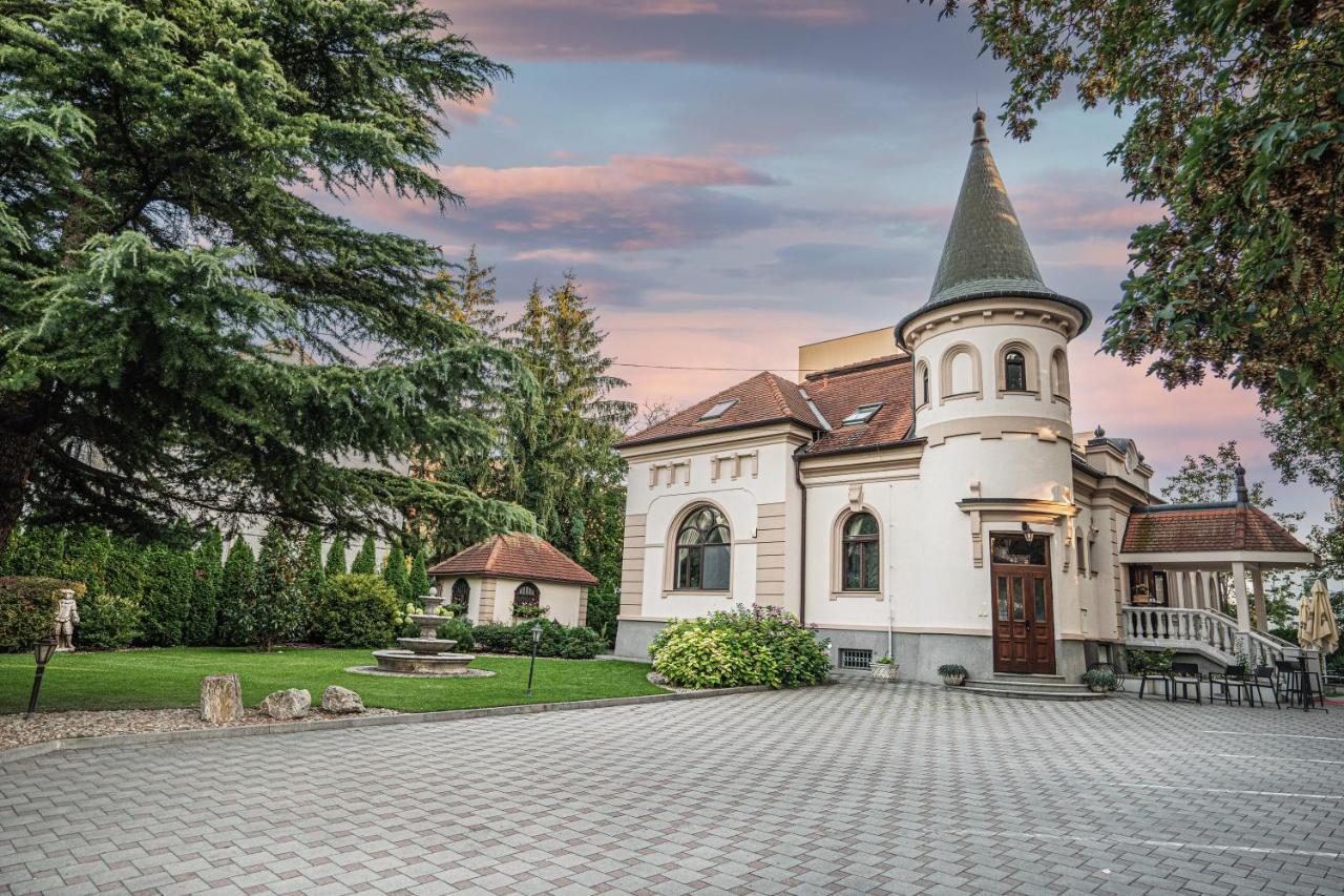 Villa Park Šamorín المظهر الخارجي الصورة